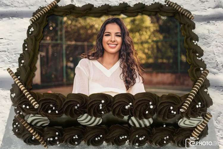 फोटो फ्रेम के साथ जन्मदिन चॉकलेट केक